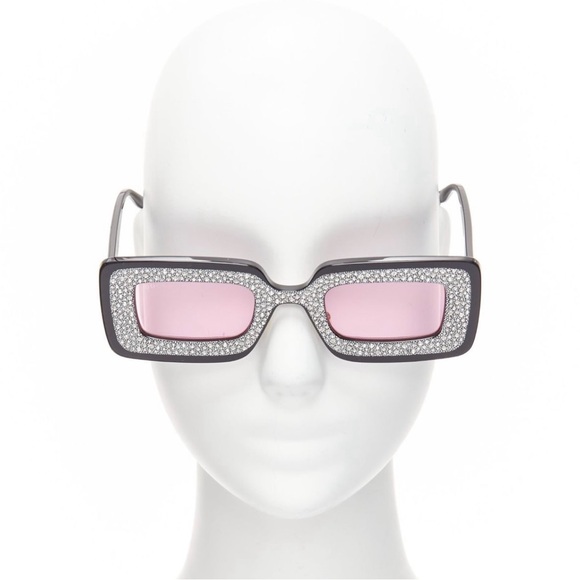 🔥100% Authentic Gucci Hollywood Forever Rectangular Sunglasses with Crystals🔥 - Picture 7 of 13